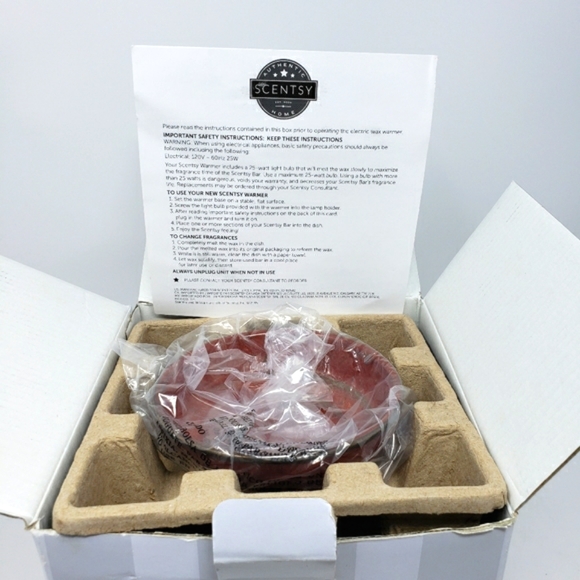 NIB Scentsy Boho Chic Candle Oil Electric Warmer Floral Glazed - Picture 9 of 10